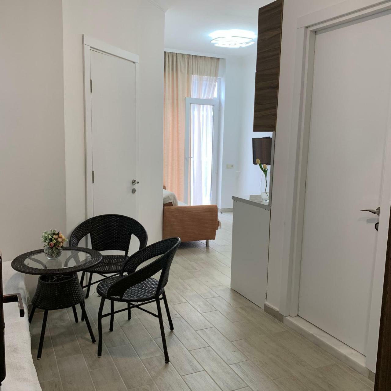 Apartments Kristo Batumi Kültér fotó
